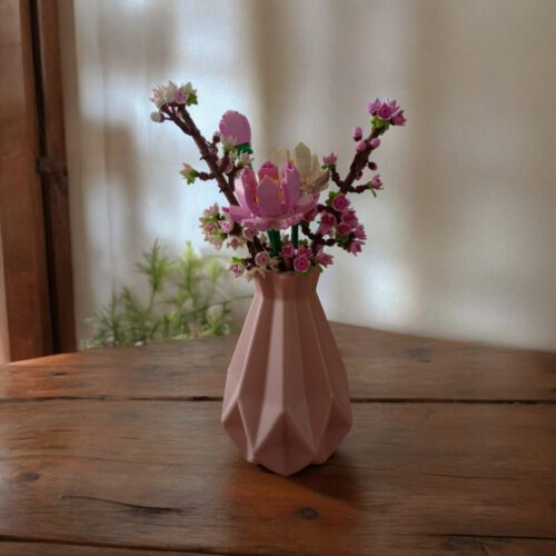 Vaas roze met bloemen1