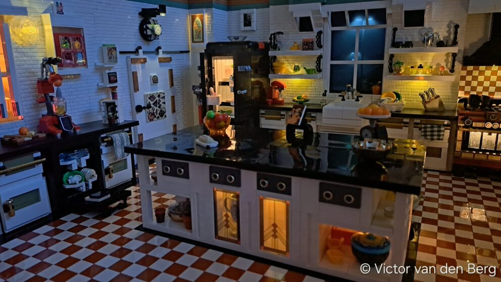 LEGO Kitchen 8 LEGO Kitchen 8